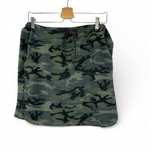 Sundry Skirt Womens Size 2 Green Camo Drawstring Pockets Mini Knit